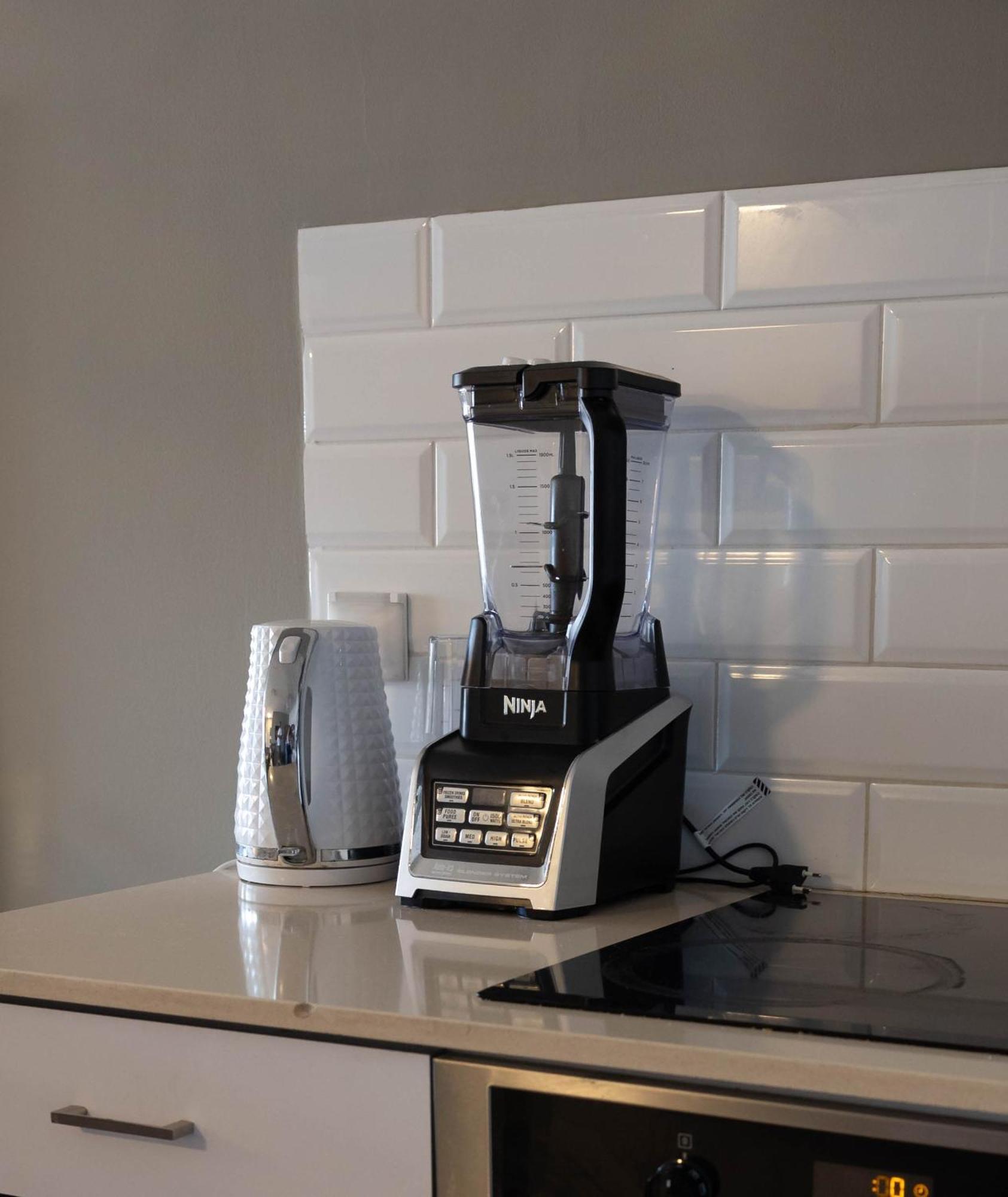 Fisharent Luxury Royal Park Suites Eilat Dış mekan fotoğraf